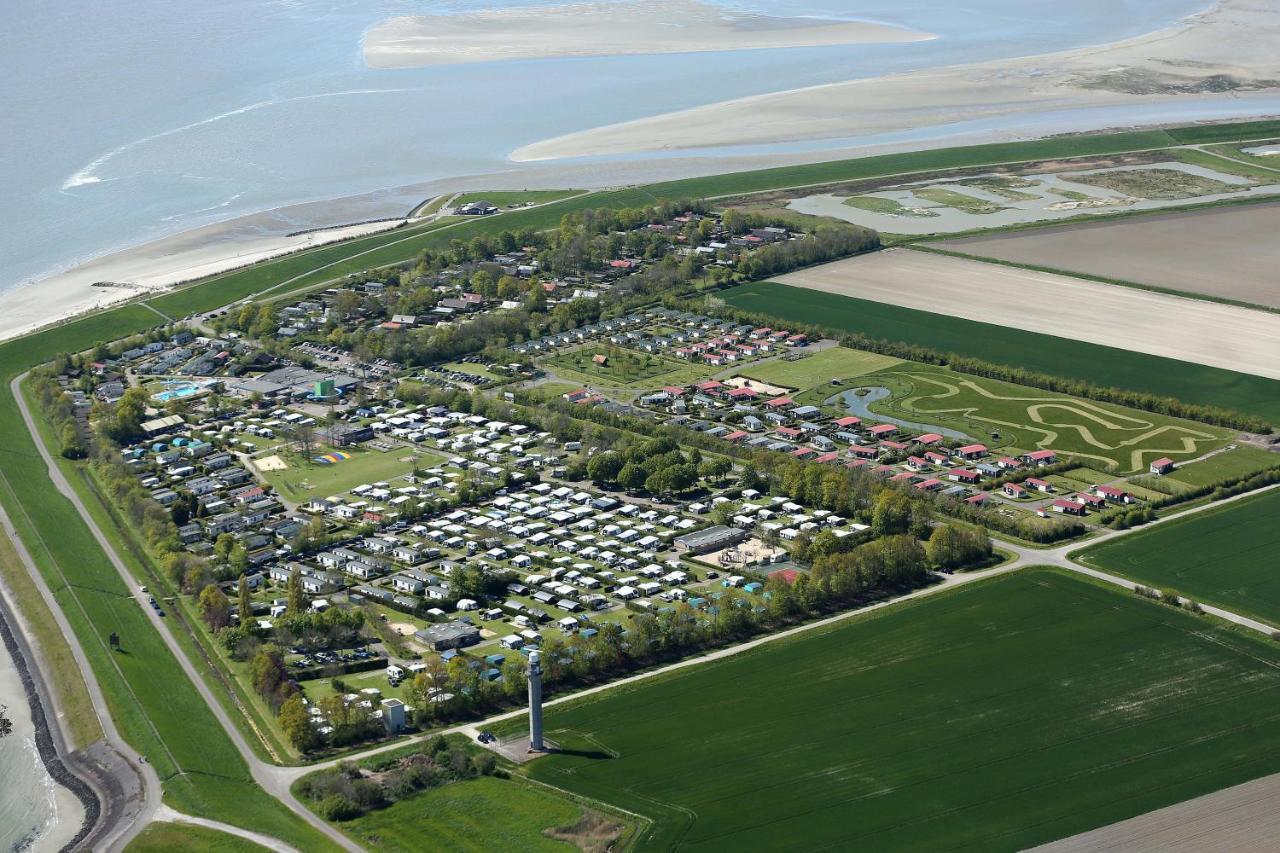 Luxe 5-Persoons Chalet Op Familiecamping Baarland المظهر الخارجي الصورة